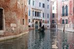PICTURES/Venice - Canal Shots/t_Canal19.JPG